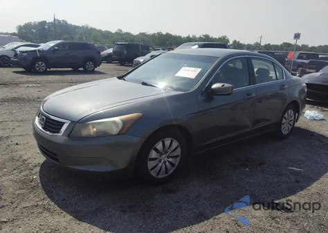 2010 Honda Accord 2.4 Lx z USA, uszkodzony, nr VIN 1HGCP2F3XAA064534